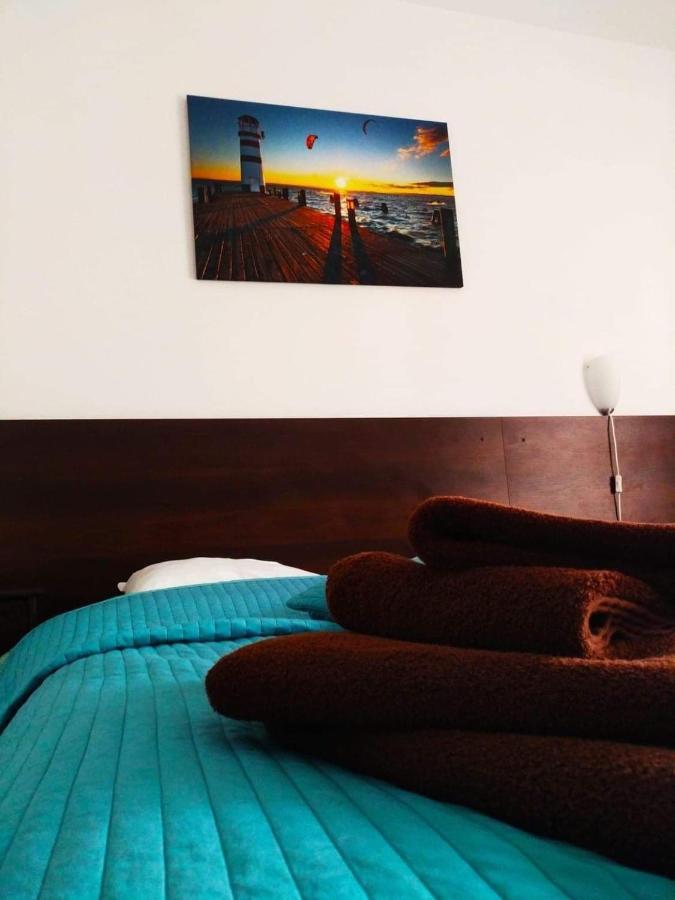 Grot Bed and Breakfast Mrzeżyno Exteriör bild